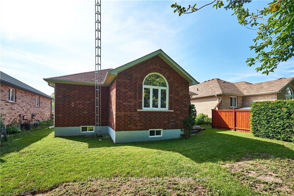 Listing Image 32