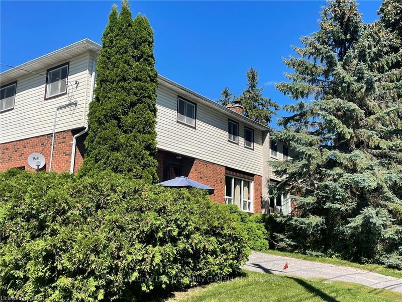 158 Queen St, Cobourg, K9A 4T8 | Image 2