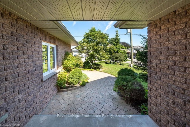 90 Pinnacle St N, Brighton, K0K 1H0 | Image 3