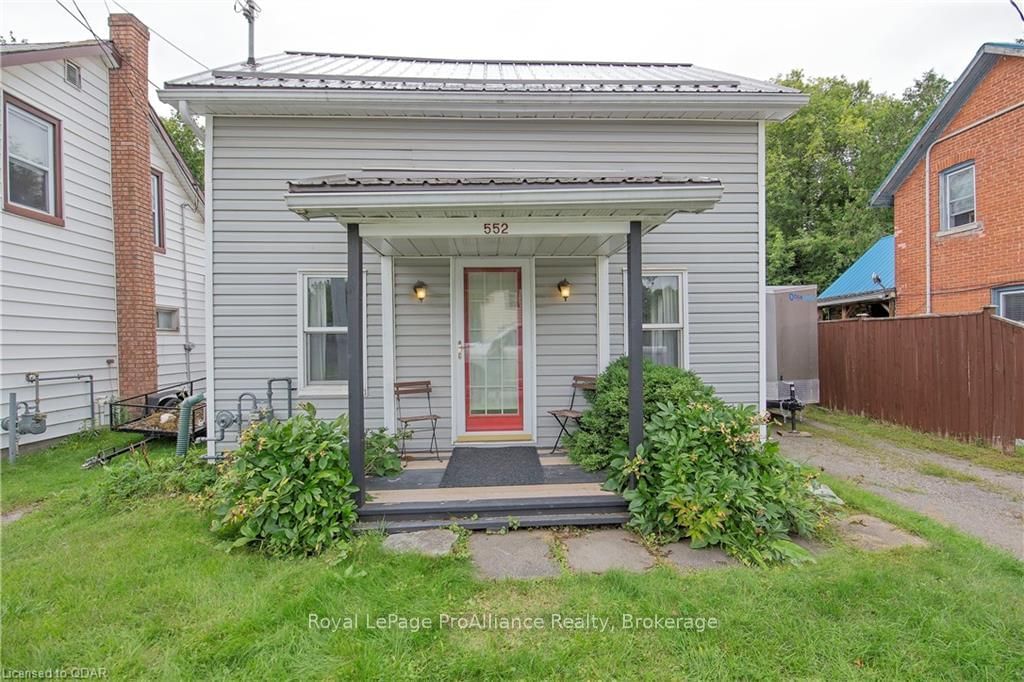 Listing Image 3