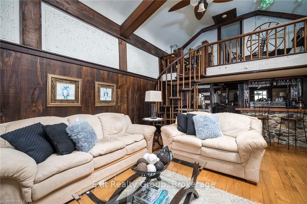 Listing Image 22