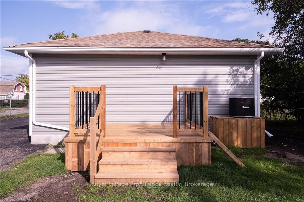 Listing Image 23