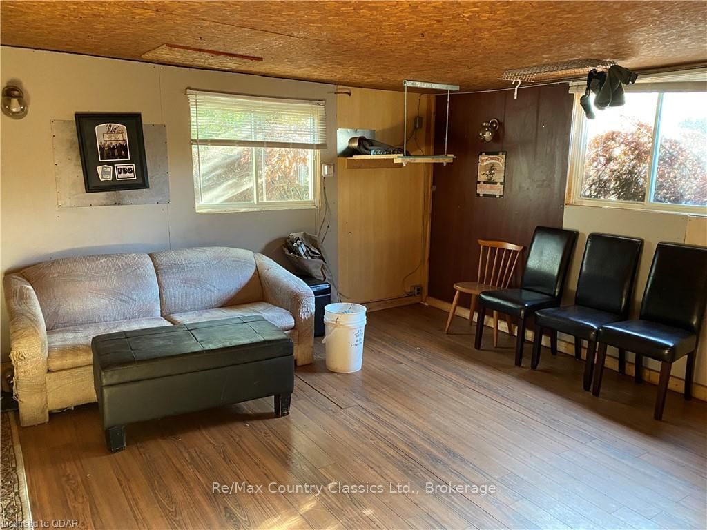 Listing Image 20