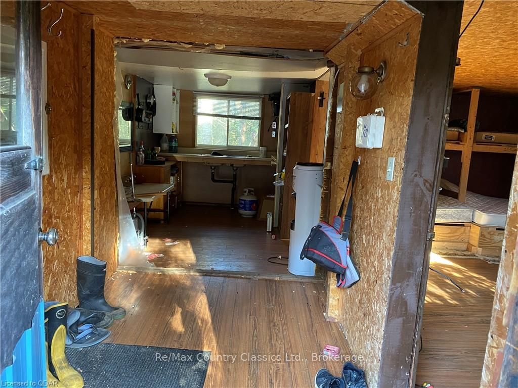Listing Image 28