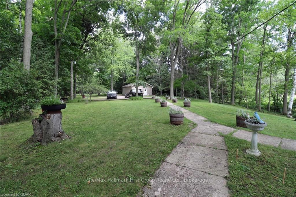 Listing Image 6