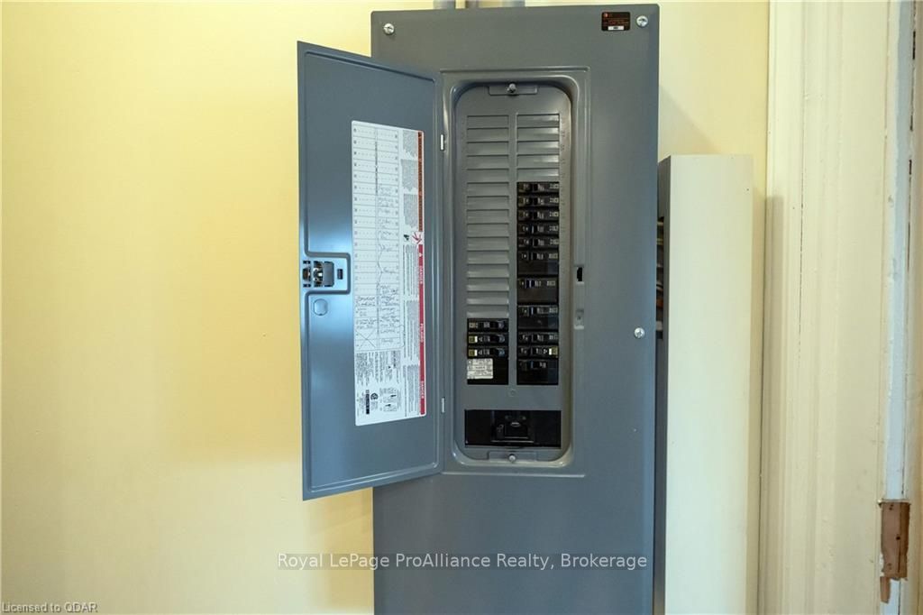Listing Image 20