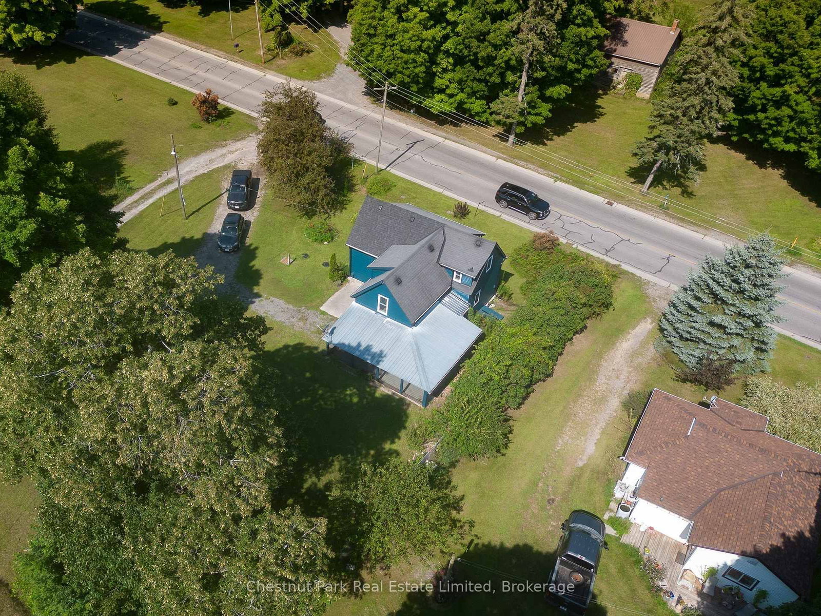 Listing photo 4