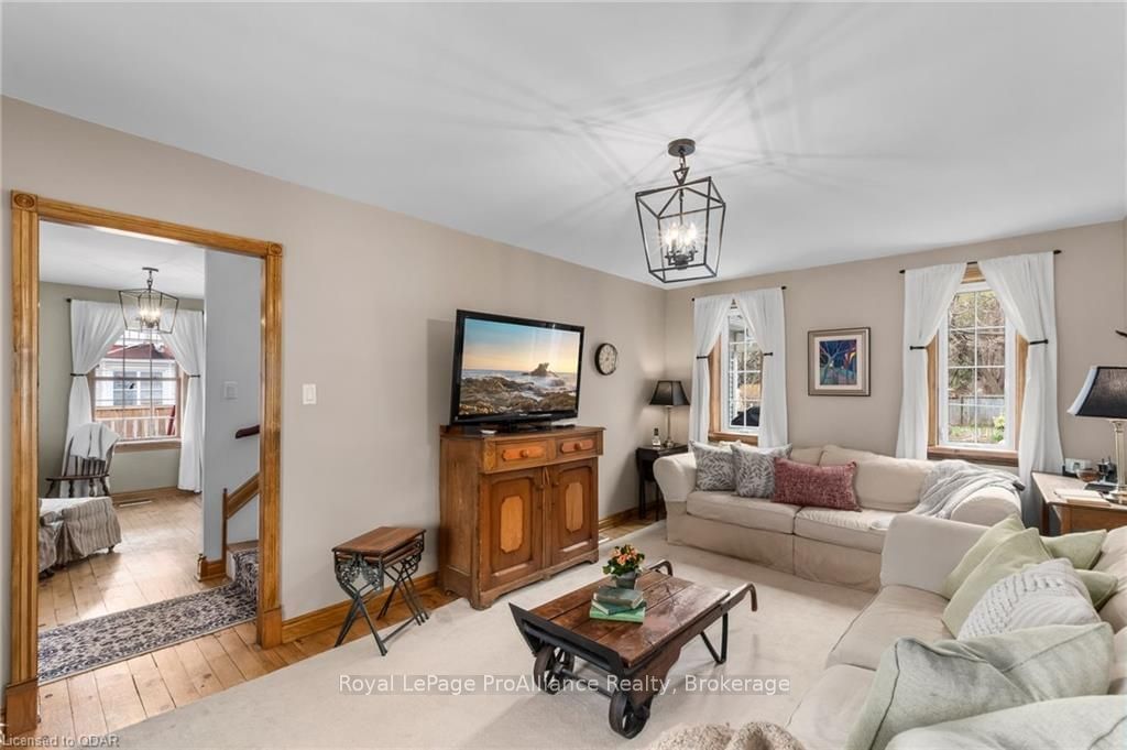 Listing Image 14