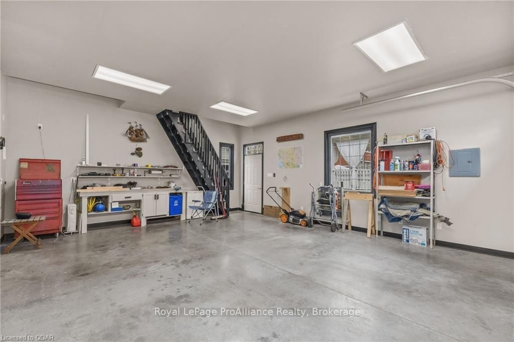 Listing Image 37