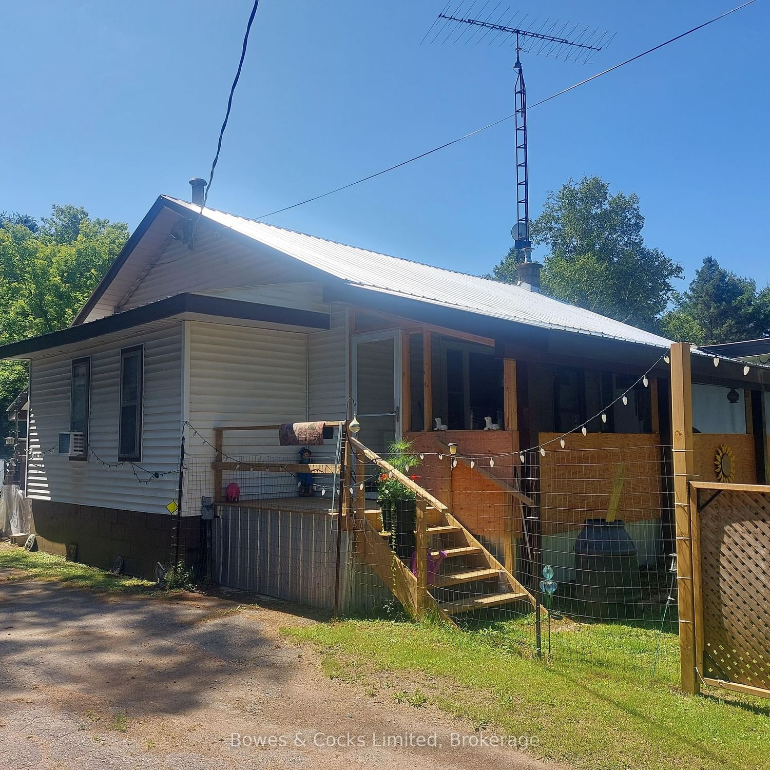 Listing Image 2