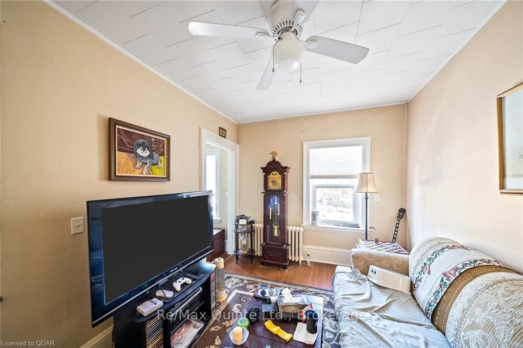 Listing Image 20