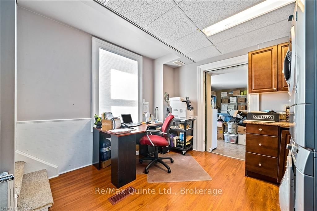 Listing Image 30