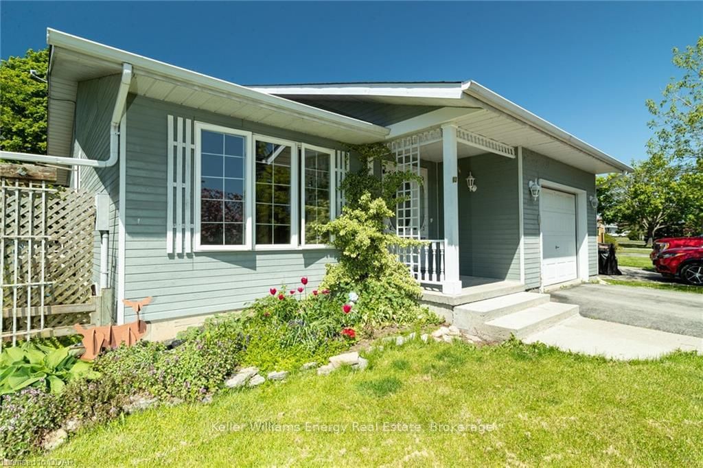 Listing Image 7
