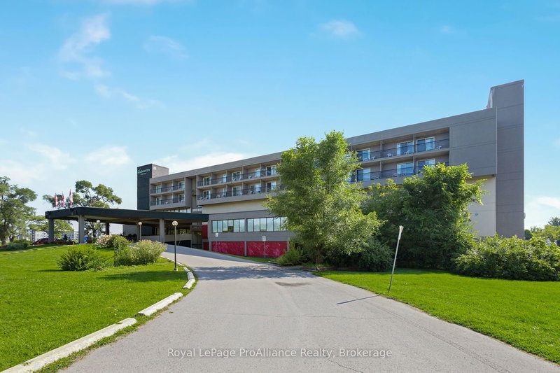 203 - 11 Bay Bridge Rd, Belleville, K8P 3P6 | Image 3