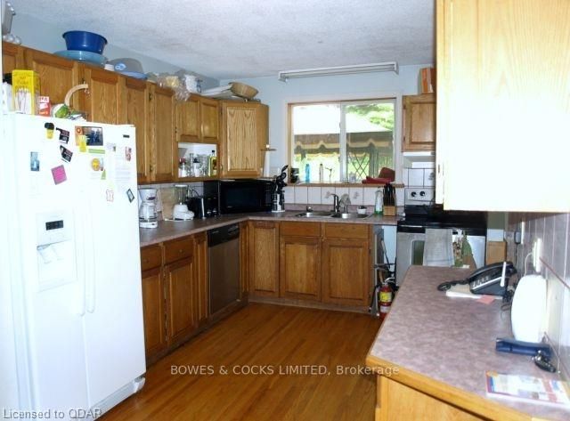 223 Clark Lake Rd, Bancroft, K0L 1C0 | Image 3