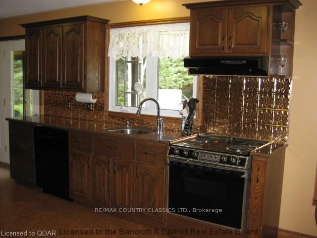 237 Maxwell Settlement Rd, Bancroft, K0L 1C0 | Image 3