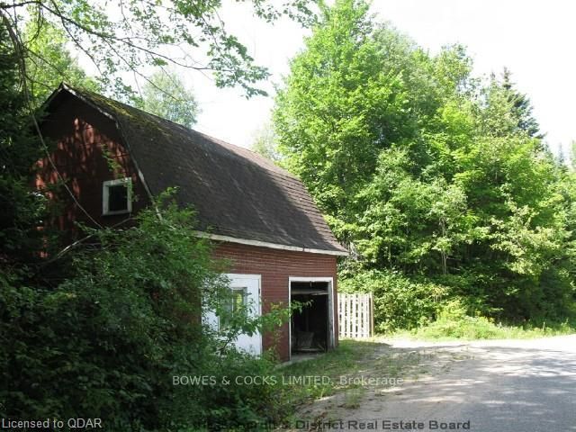 Listing Image 7