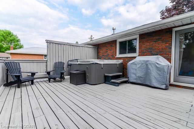 Listing Image 22