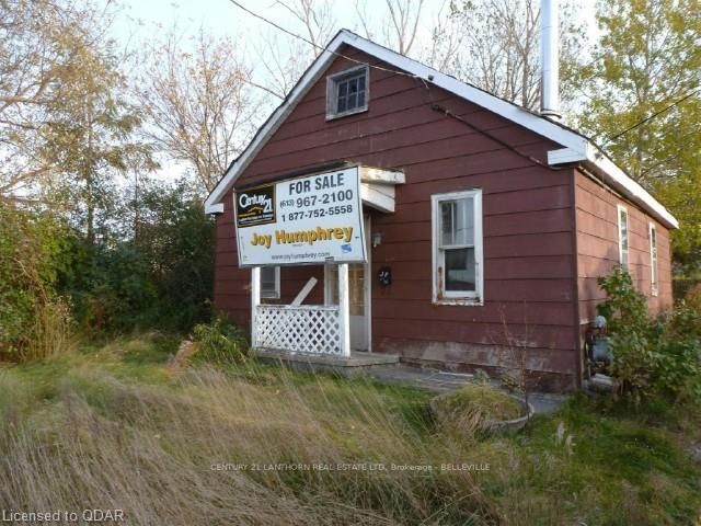 267 Station St, Belleville, K8N 2T9 | Image 2