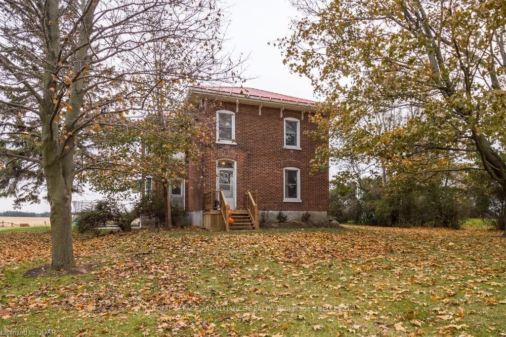 Listing Image 3