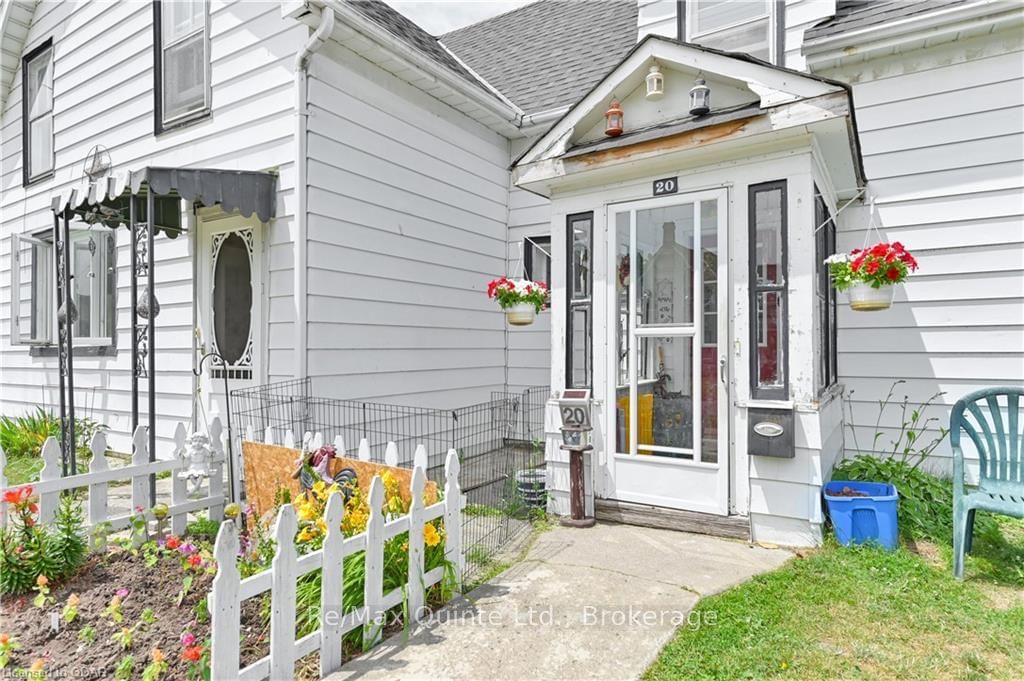 Listing Image 3