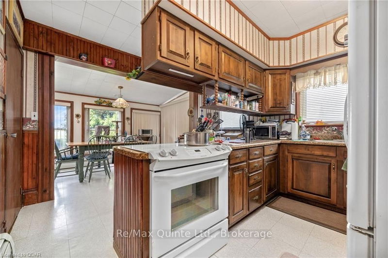 595 Elmbrook Rd  Prince Edward County, K0K 2T0 | Image 12