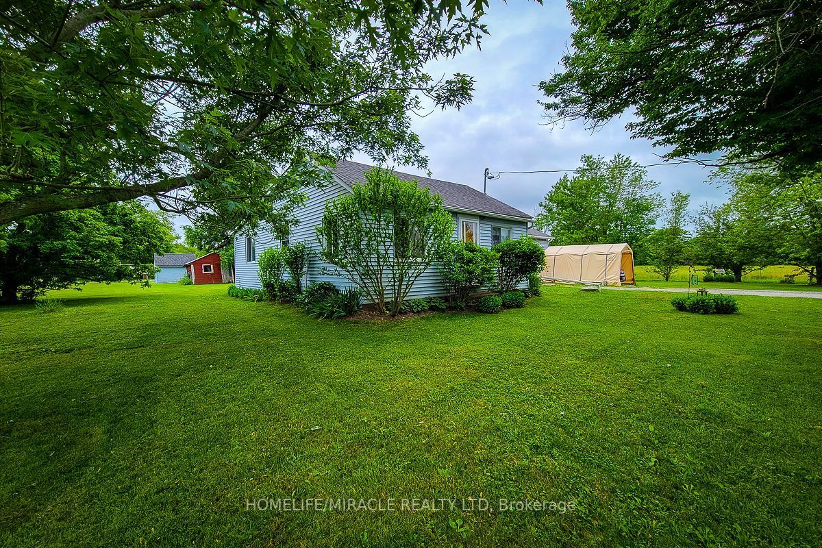 Listing Image 8