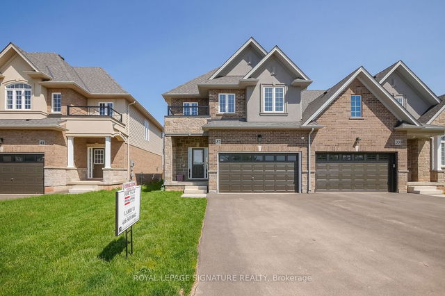 37 Sauvignon Crescent