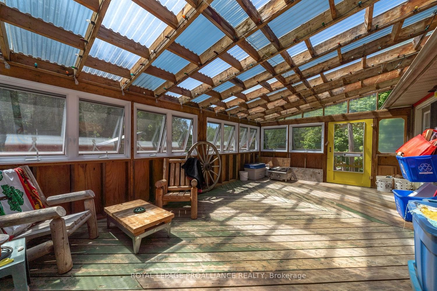 Listing Image 7