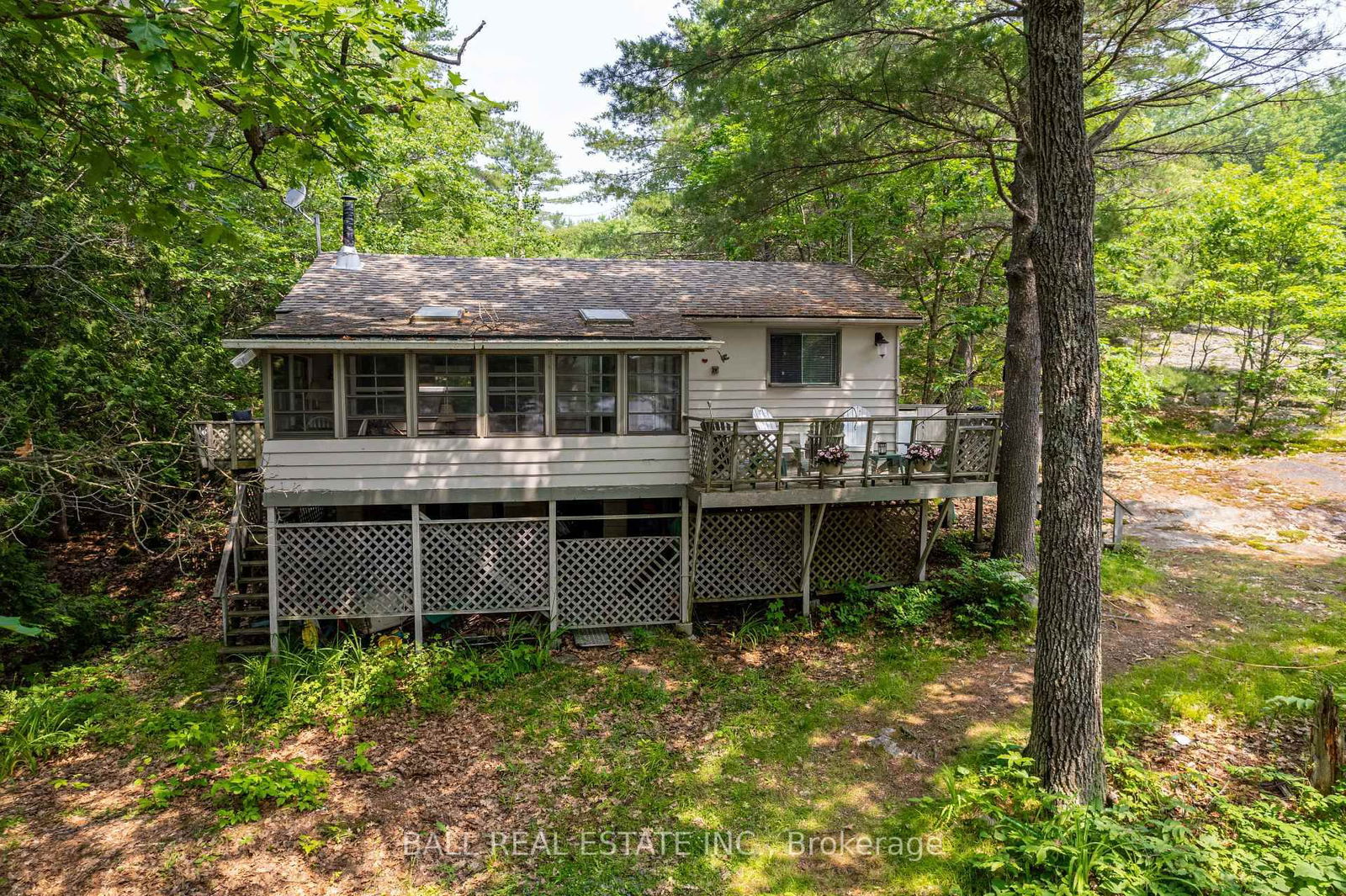 Detached House sold at 1207 Anst Lake Wao N/A, North Kawartha, Rural North Kawartha, K0L 1A0 - MLS: X6629624