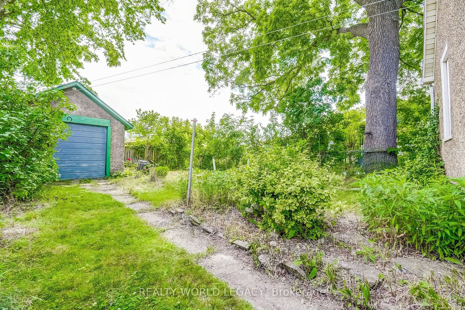 Listing Image 28