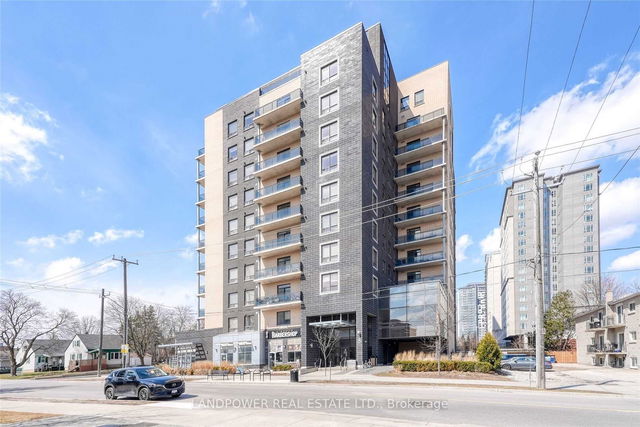 702 - 8 Hickory Street
