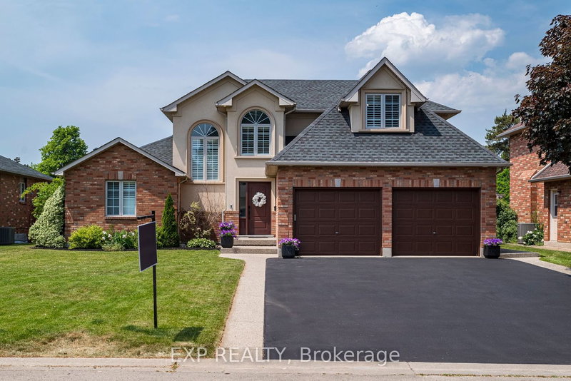 230 Appleby Rd, Hamilton, L9G 2V7 | Image 2