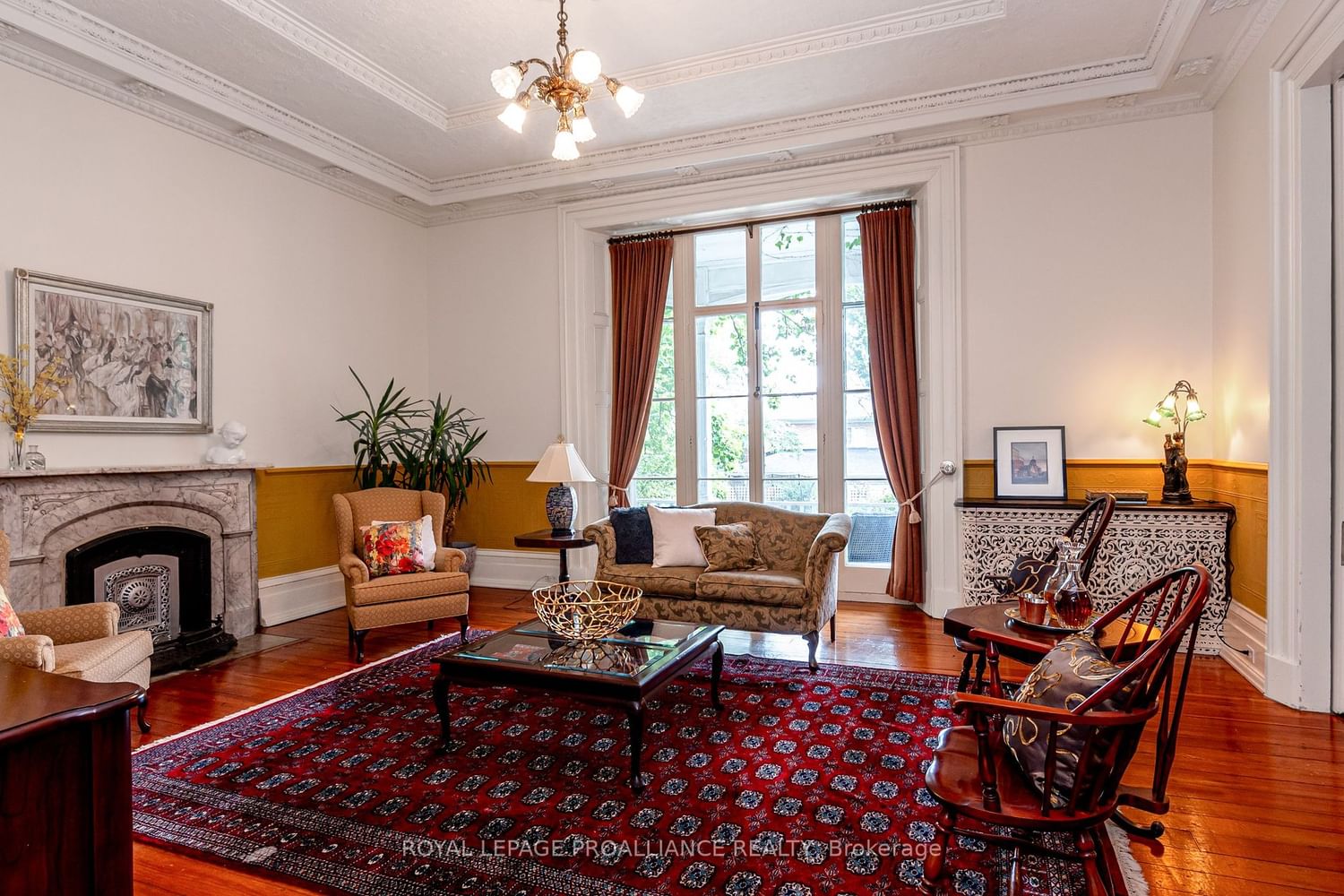 Listing Image 7