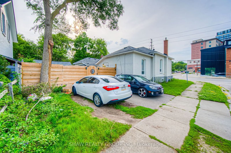 19 Cedar St, Cambridge, N1S 1T8 | Image 3