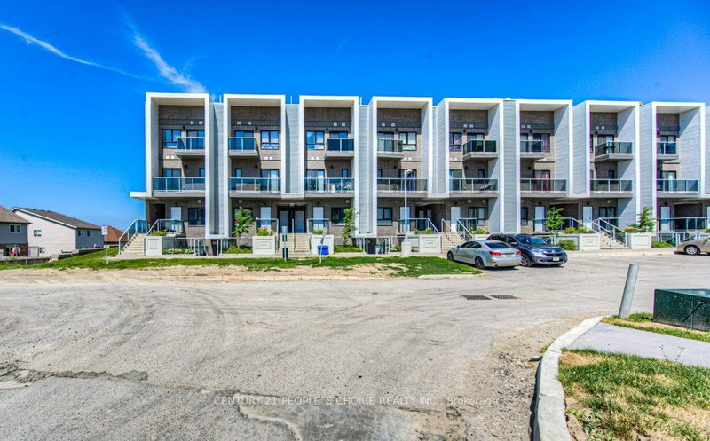 30 C - 1430 Highland Rd W, Kitchener, N2N 0C3 | Image 2