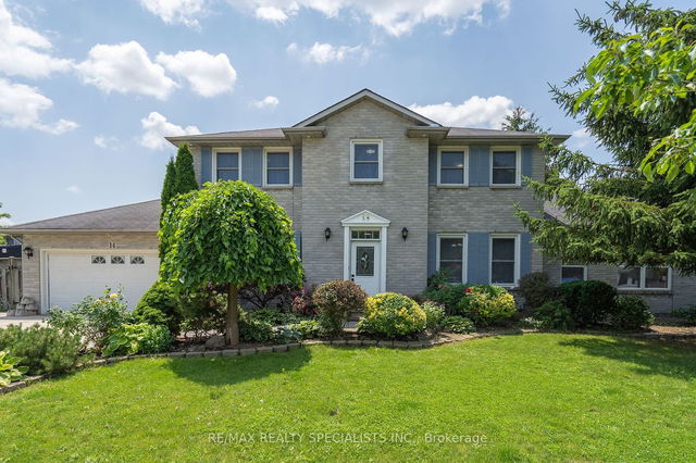 14 DRIFTWOOD Place