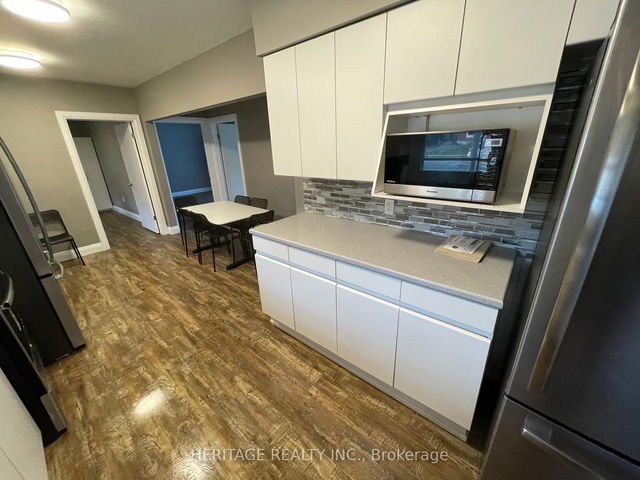 26 Sanders Boulevard