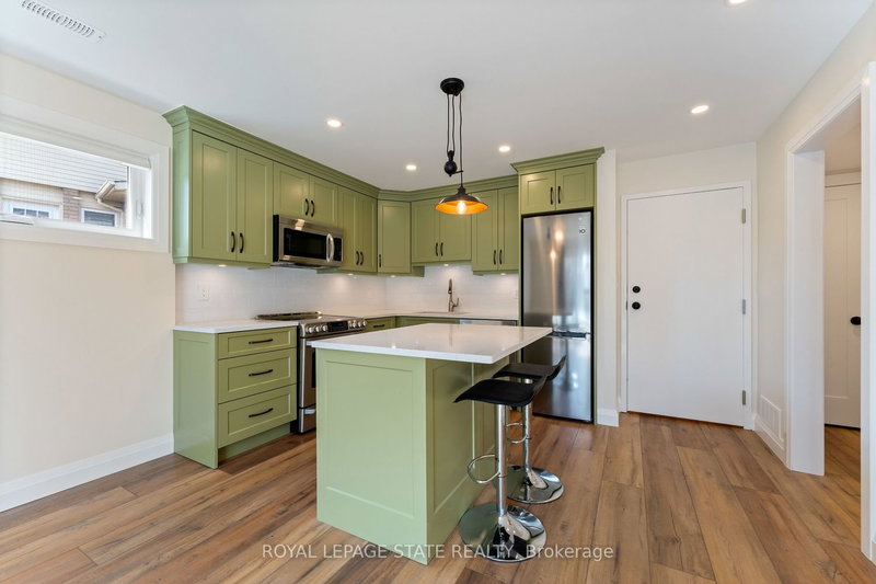 Main - 144 Ravenbury Dr, Hamilton, L8W 2B5 | Image 3