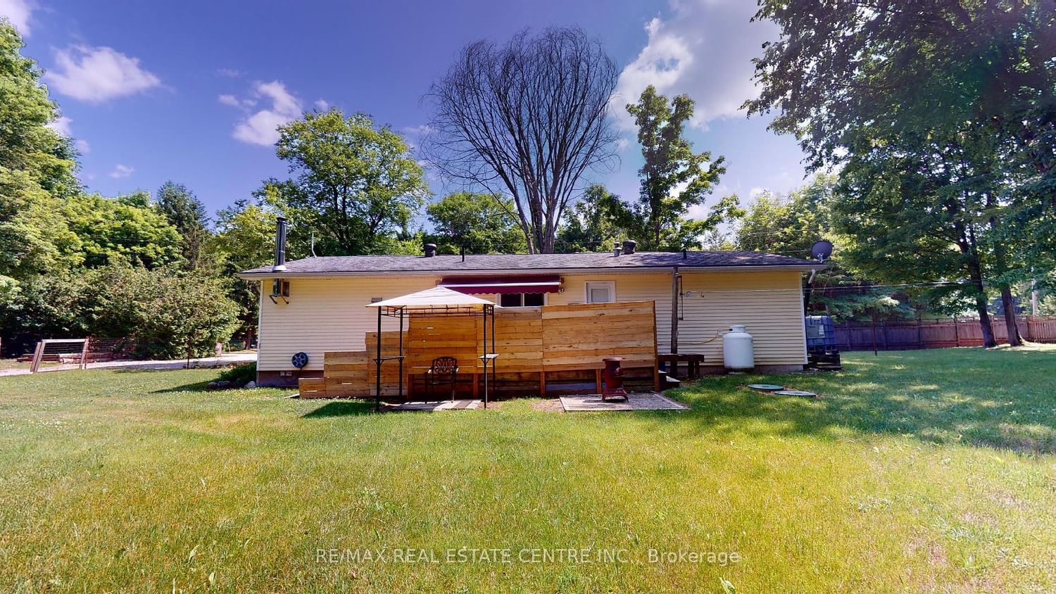 Listing Image 32