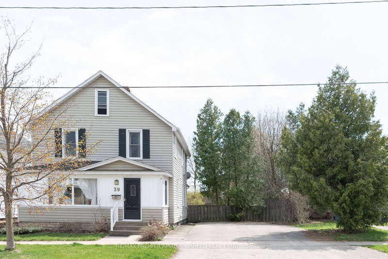 39 Phipps St E, Fort Erie, L2A 2V3 | Image 2