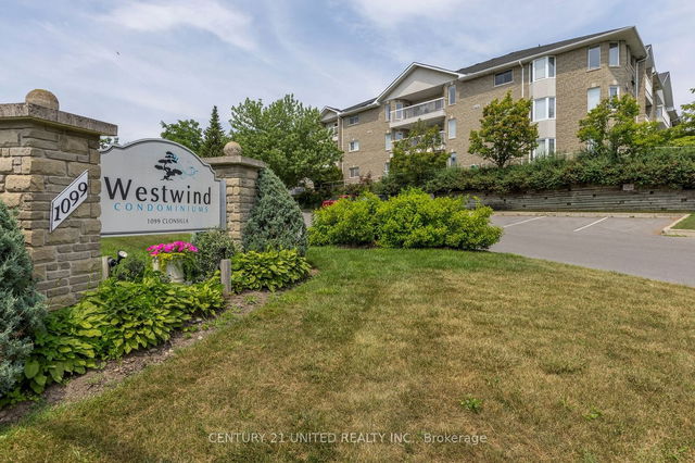 304C - 1099 Clonsilla Avenue