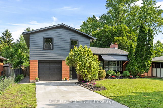 13 Byrne Boulevard