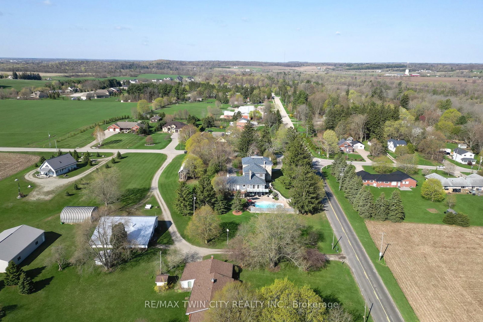 Listing Image 7