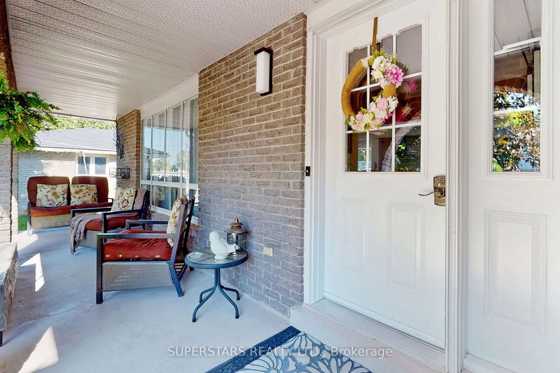 18 Spruyt Ave, East Luther Grand Valley, L9W 5X4 | Image 3