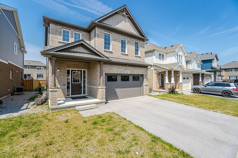 9 Marissa St, Pelham, L0S 1E6 | Image 2