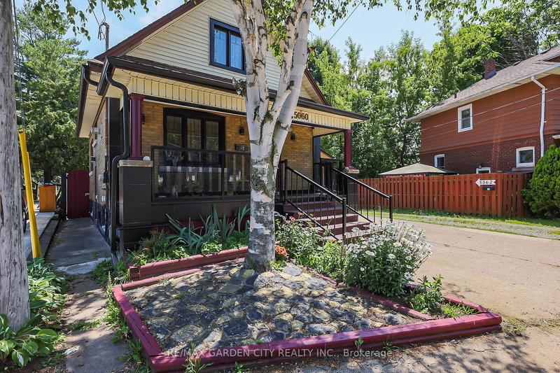 5060 Ontario Ave, Niagara Falls, L2E 3R9 | Image 2