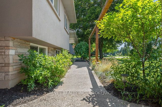287 TANBARK Road