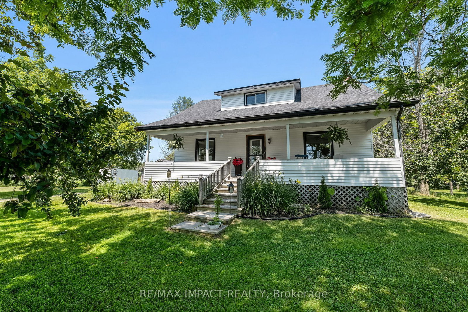 Listing Image 7