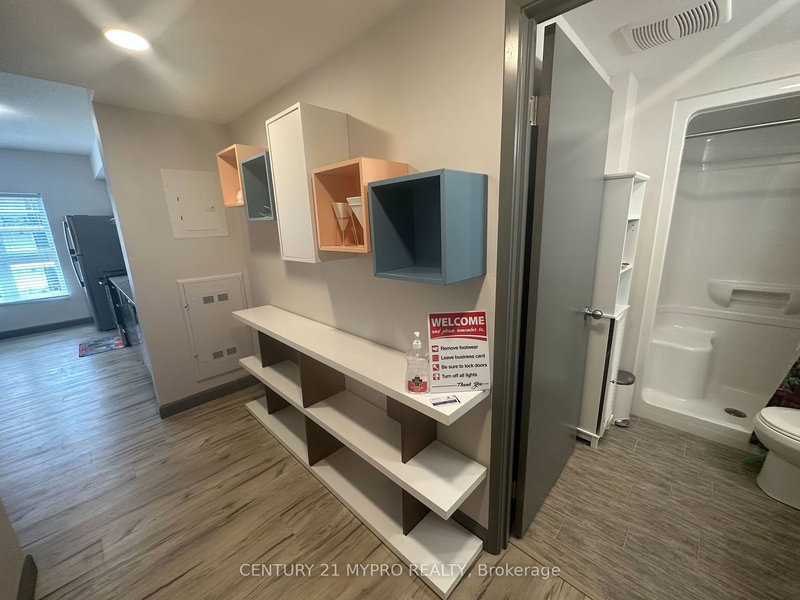 163 - 258A Sunview St, Waterloo, N2L 3V9 | Image 2